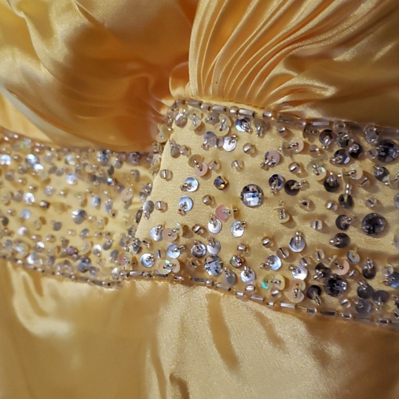 Yellow formal dress with Sequin on Straps and Waist - Picture 3 of 6